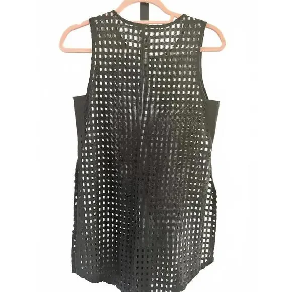 BCBG Generation Stylish Black Mesh Sleeveless Top - Size S - Picture 2 of 5